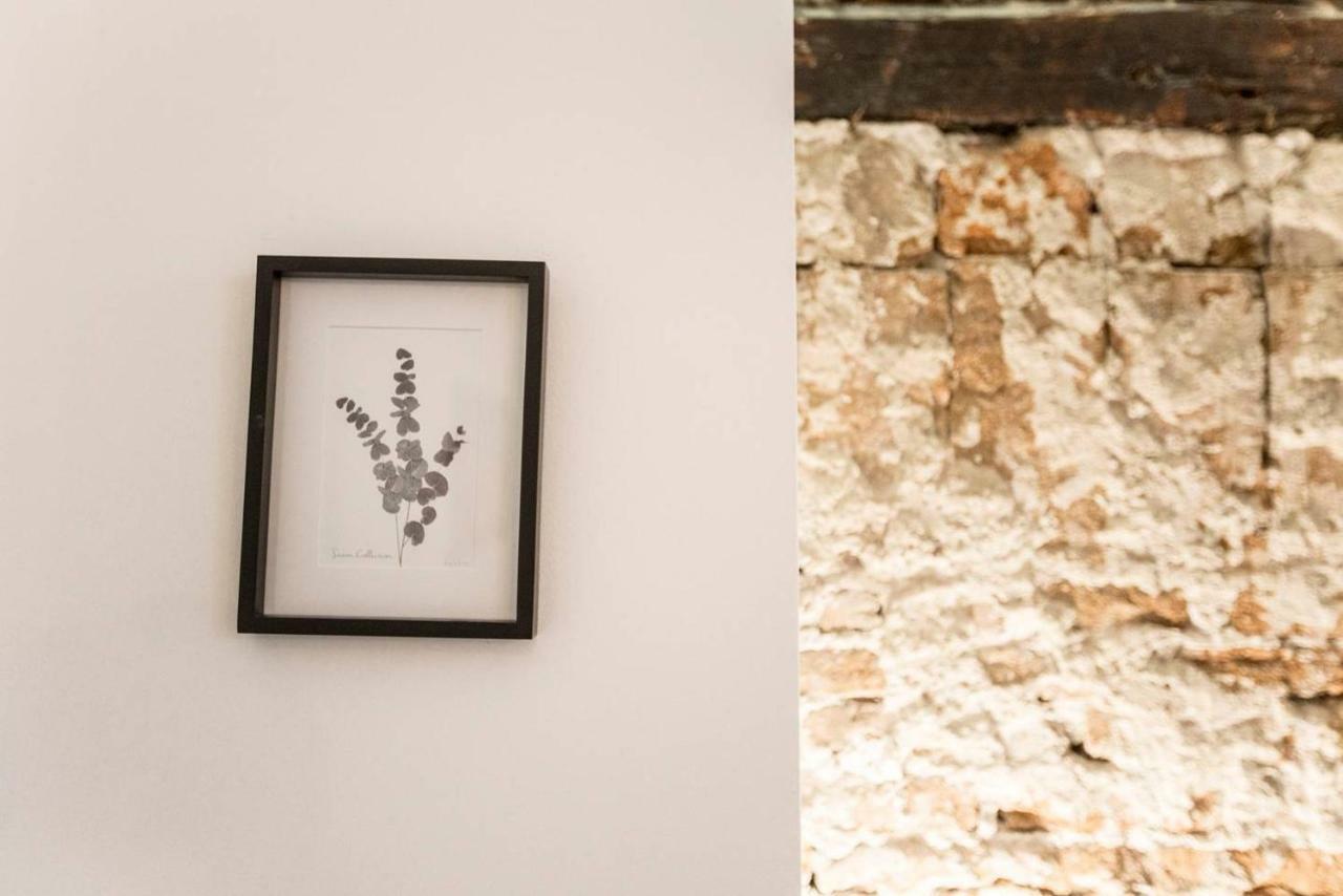 Ferienwohnung Intimate And Artistic Flat Wifi Puerta Del Sol Madrid Exterior foto